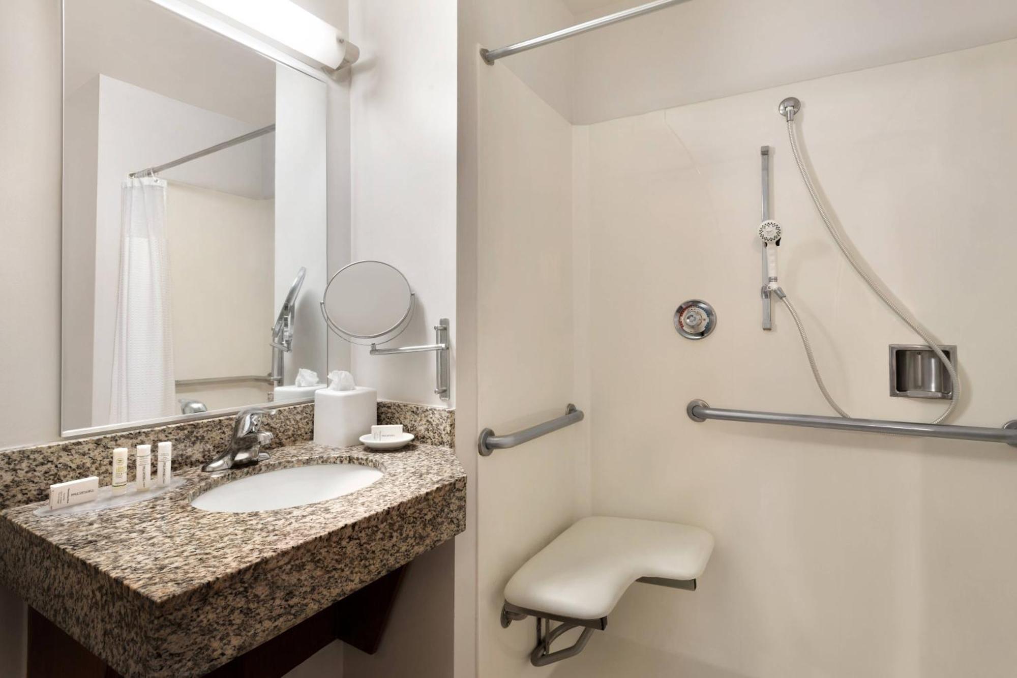 Towneplace Suites Boca Raton Exterior photo