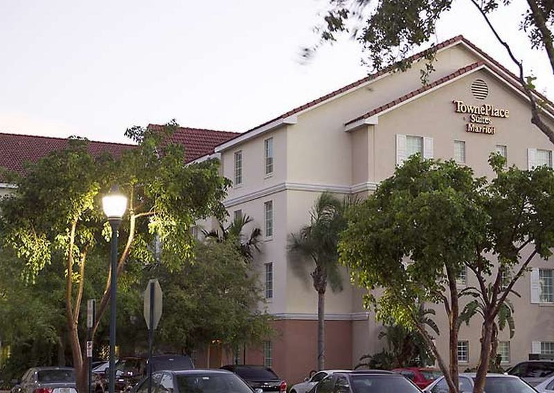 Towneplace Suites Boca Raton Exterior photo
