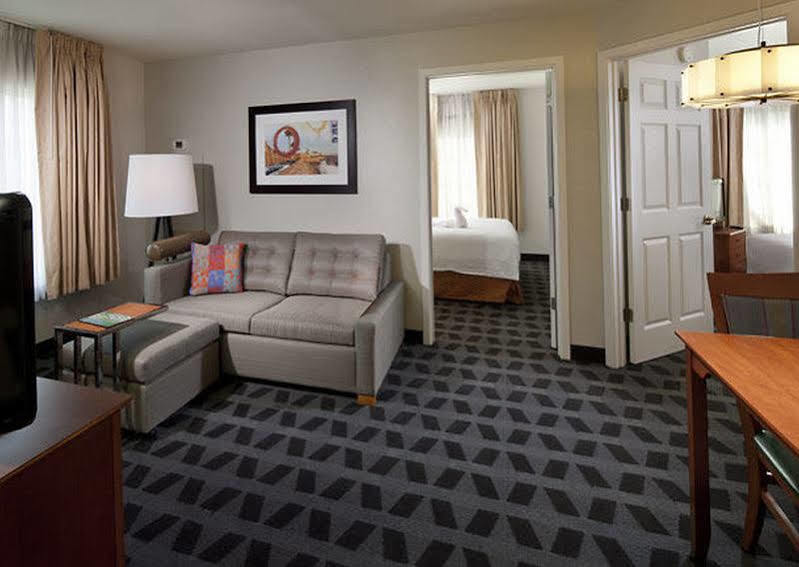 Towneplace Suites Boca Raton Exterior photo
